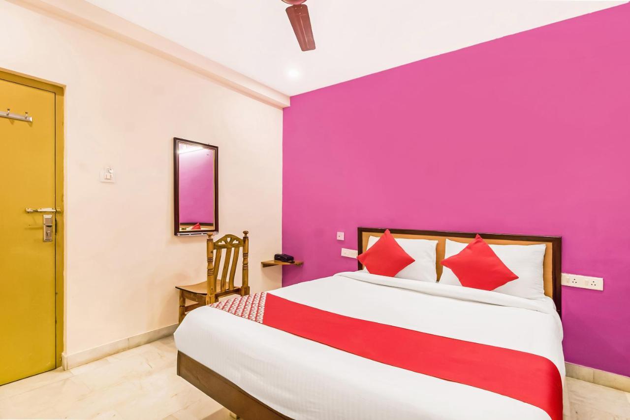 טירופאטי Flagship 76022 Jayalakshmi Service Apartment מראה חיצוני תמונה
